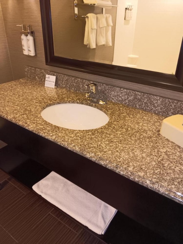 Holiday Inn Express and Suites - Bradford image 30